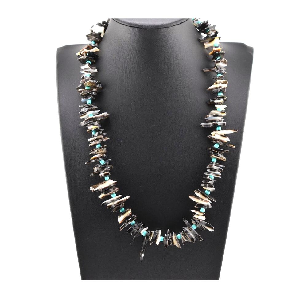 Mary W Roanhorse, Navajo Black Lip Oyster Shell, Beaded Necklace